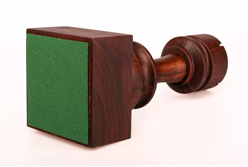 Puchar szachowy drewniany - Czarna Wieża