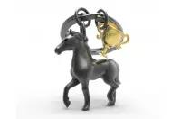 Elegancki metalowy breloczek Meta[l]morphose - Koń z pucharem
