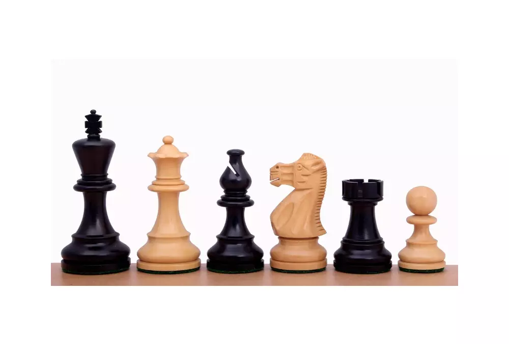 Zestaw szachowy - Szachownica orzech / klon (pole 45mm) + figury American Classic 3