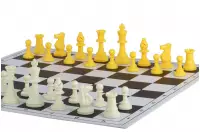 Żółte bierki szachowe nr 6