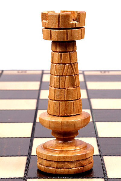 szachy drewniane tradycyjne rzeźbione