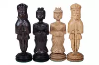 DUŻE SZACHY DĘBOWE (64,5x65cm) intarsjowane, rzeźbione, drewniane