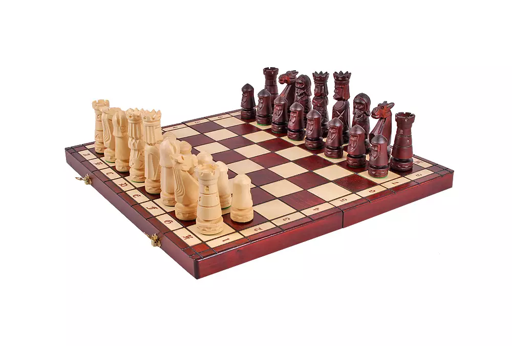 DUŻE SZACHY ZAMKOWE Rzeźbione Drewniane (49x48 cm)