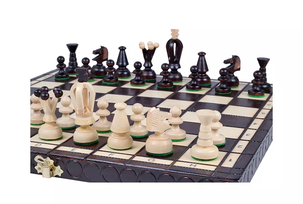 SZACHY DREWNIANE KRÓLEWSKIE ŚREDNIE (34x34 cm)