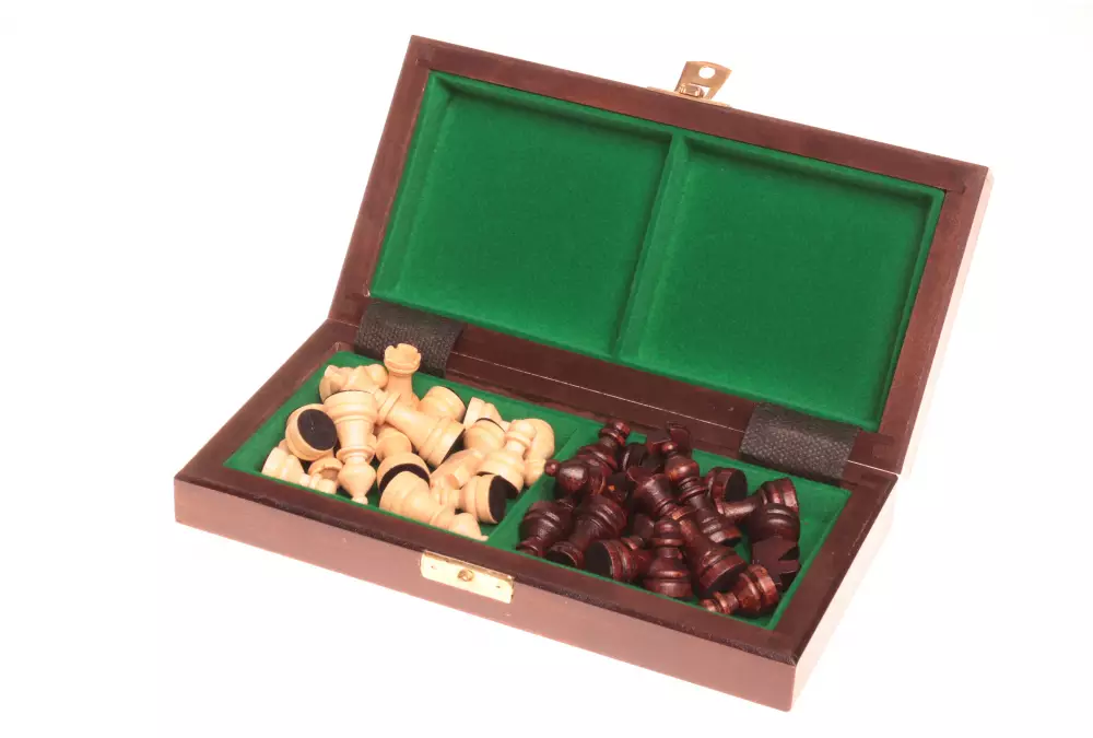 Drewniane szachy szkolne mini - wypalane