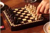 Drewniane szachy szkolne mini - wypalane