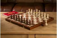 Szachy Turniejowe nr 5 (pole 50 mm, król 90 mm) intarsjowane z dodatkowymi hetmanami Szachy Turniejowe nr 5 (pole 50 mm, król 90 mm) intarsjowane z dodatkowymi hetmanami