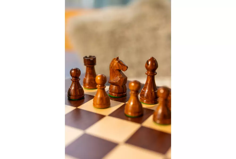 Drewniane figury szachowe DGT Modern do desek elektronicznych