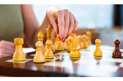 Drewniane figury szachowe DGT Modern do desek elektronicznych