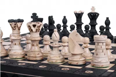 SZACHY AMBASADOR BLACK - duże drewniane szachy z wypalaną szachownicą