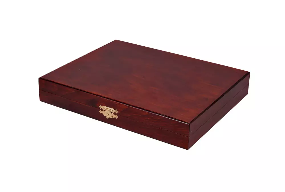 STAUNTON NR5 LUX w kasecie drewnianej