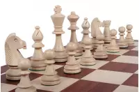 Figury drewniane Staunton nr 6 w drewnianym kuferku w kolorze mahoniowym