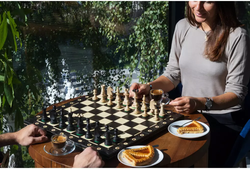 Szachy drewniane Consul Black (48x48cm)