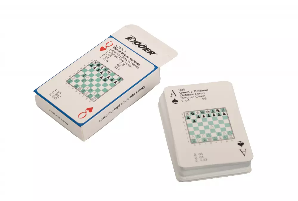 Karty 2 w 1 - klasyczne karty do gry + debiuty szachowe