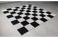 Szachownica gumowa do szachów oraz warcabów plenerowych / ogrodowych (pole 30 cm)