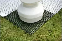 Szachownica plastikowa do szachów oraz warcabów plenerowych / ogrodowych (pole 36 cm)