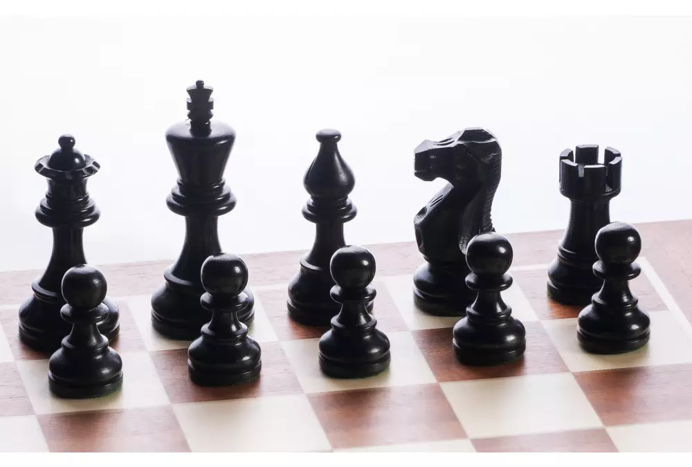 Zestaw szachowy - Szachownica drewniana (pole 45mm) + figury American Classic 3"