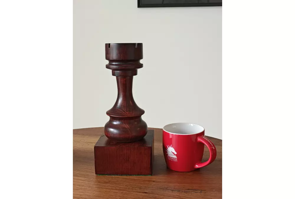 Puchar szachowy drewniany - Czarna Wieża