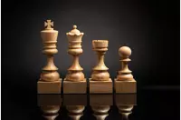 Puchar szachowy drewniany - Biały Hetman