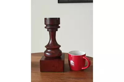 Puchar szachowy drewniany - Czarna Wieża