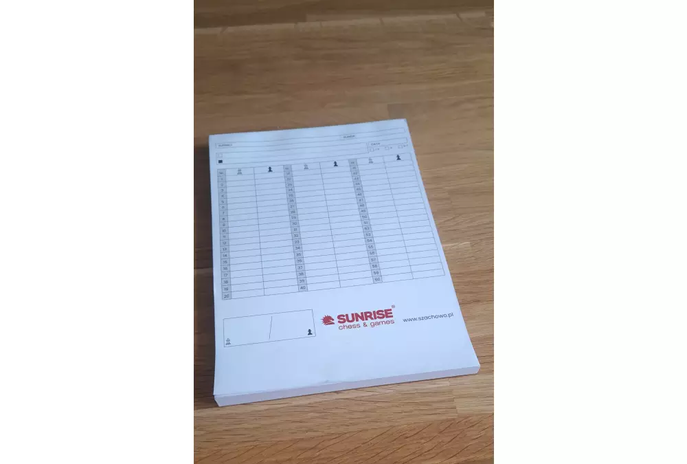 Bloki samokopiujące do zapisu partii - Scorebook (50 partii)
