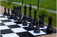 Figury plastikowe do szachów plenerowych / ogrodowych (wysokość króla 90 cm)