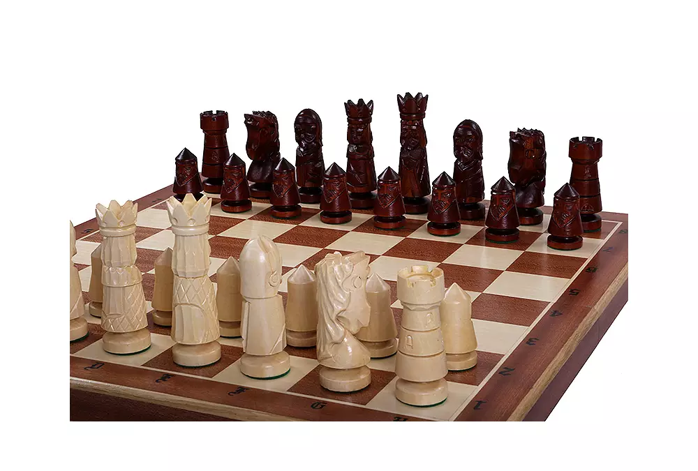 SZACHY ZAMKOWE DUŻE (58,5 x 59 cm) intarsja, wkładka