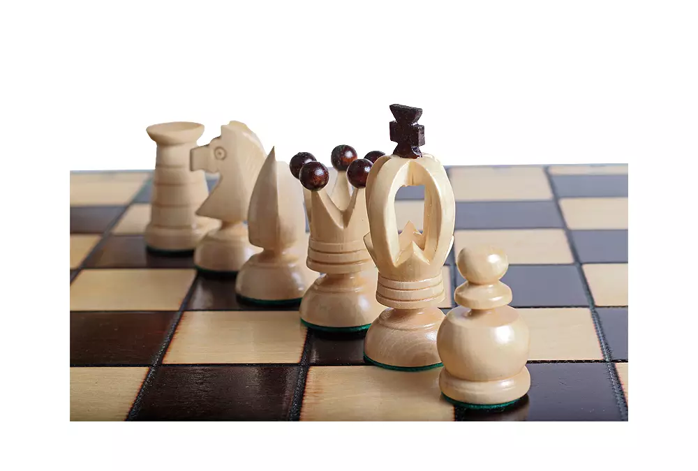 SZACHY KRÓLEWSKIE DUŻE (43,5 x 44 cm)