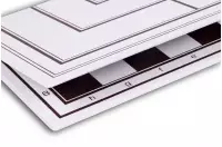 Dwustronna plastikowa deska: szachy + młynek, (32,5x32,5cm),składana, biało - brązowa