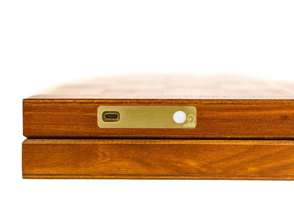 Elektroniczne szachy iChessOne Timeless