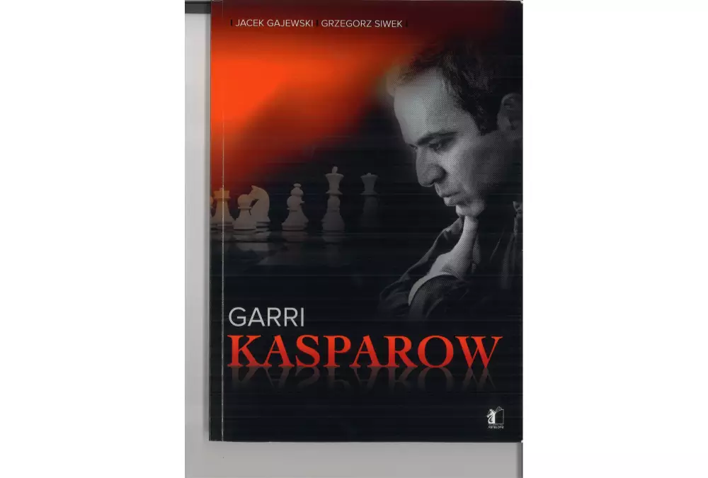 Garri Kasparow - J. Gajewski, G. Siwik